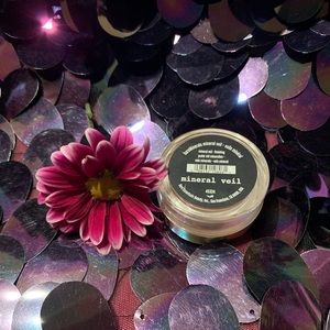 bareMinerals- MINERAL VEIL. Sealed ✨